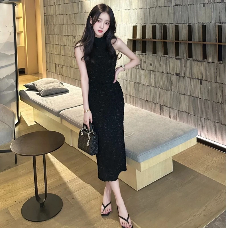 法式轻奢高级感无袖连衣裙女2025夏季新款别致独特绝美显瘦长裙子