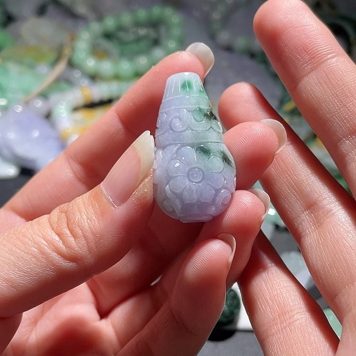 颈饰未镶嵌翡翠天