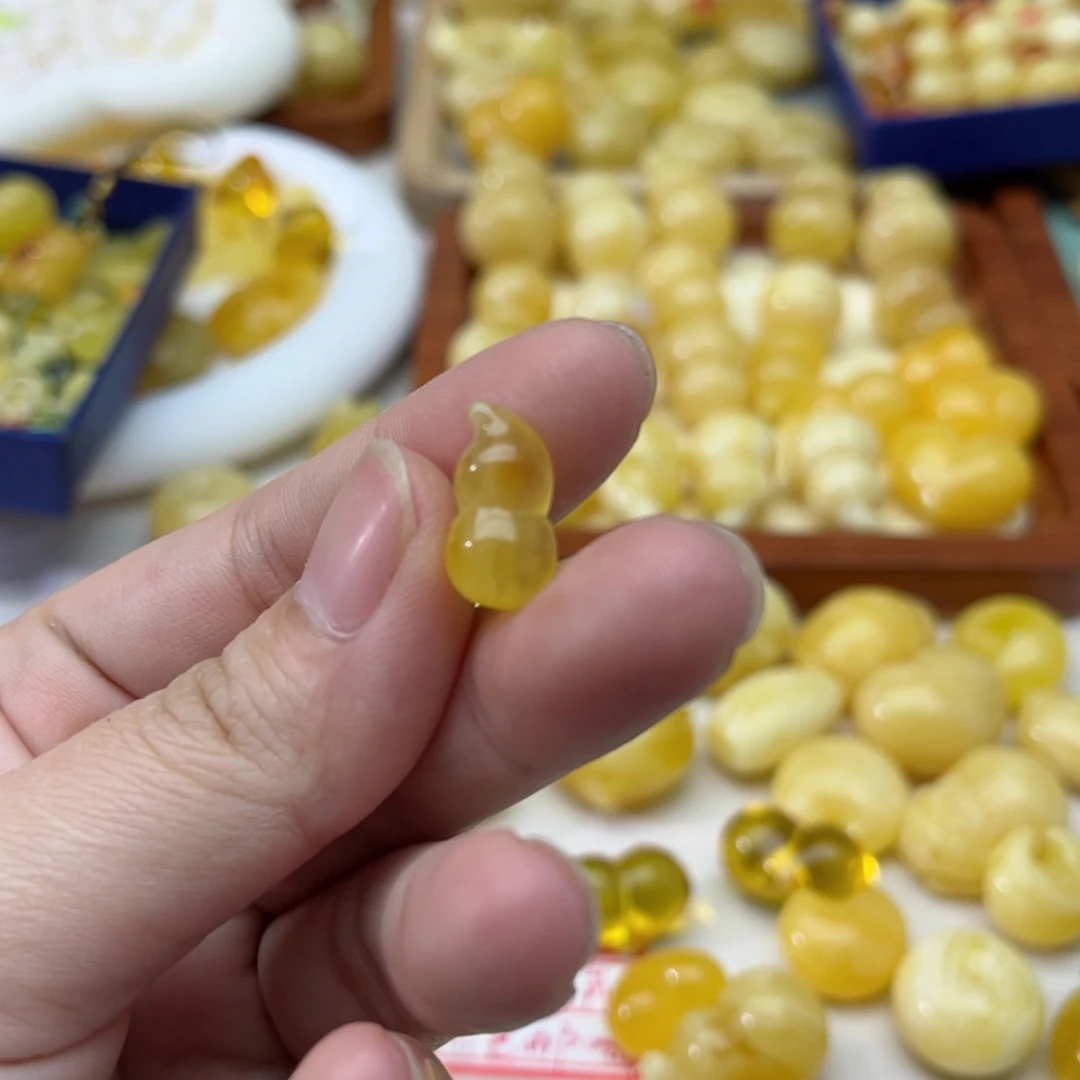 【闪购商品】未镶嵌蜜蜡裸石配饰