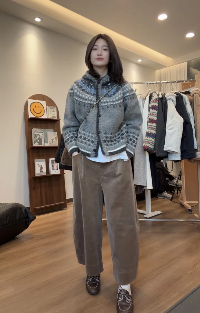 超绝氛围感～进口灯芯绒阔腿休闲裤
