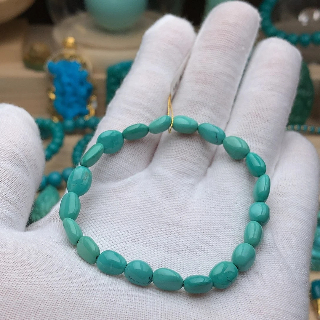 绿松石未镶嵌珠宝奇石