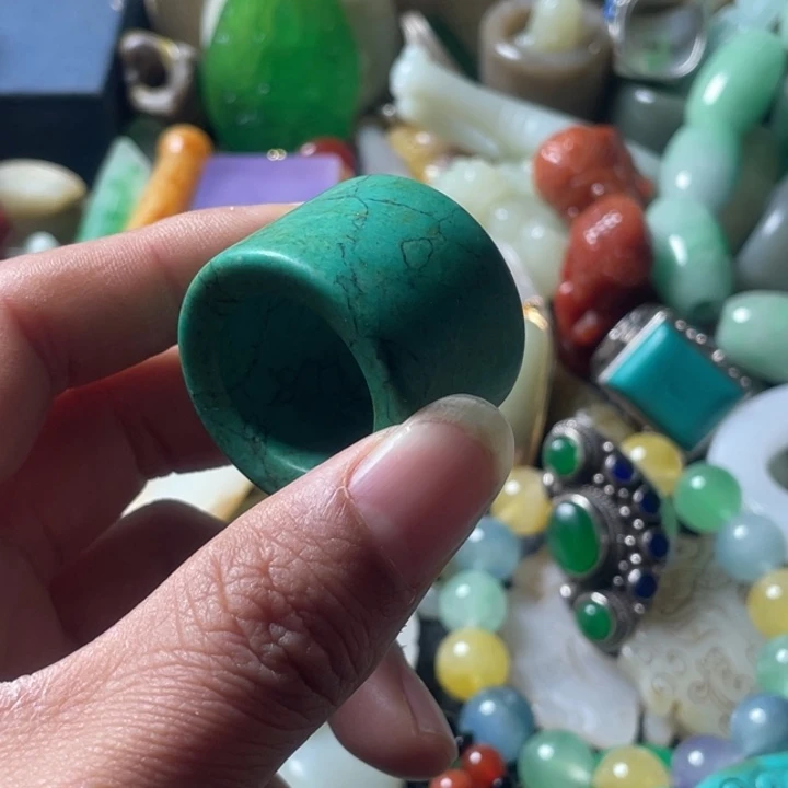 和田玉未镶嵌吊坠(不含链)