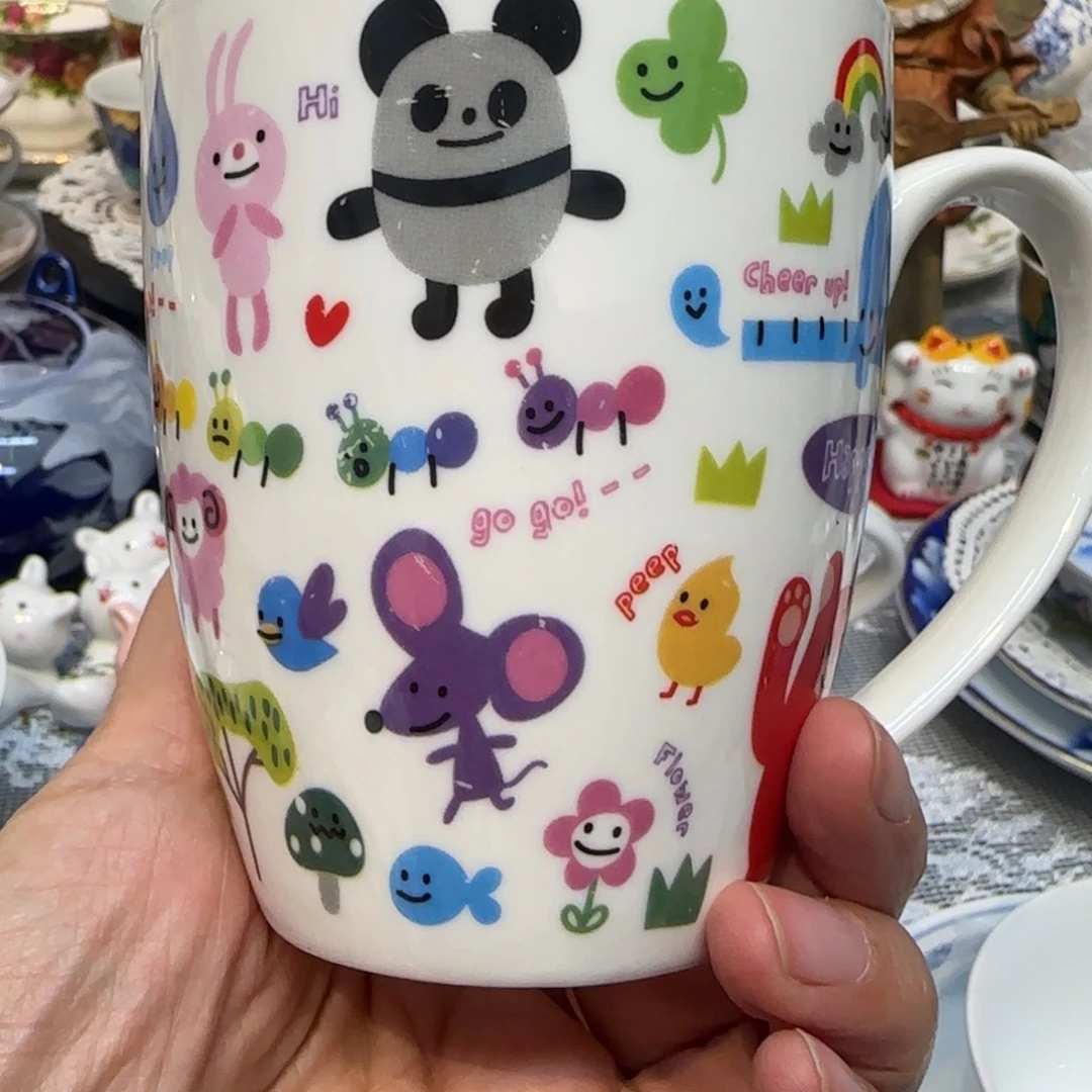 微瑕咖啡杯里的咖啡是我的最