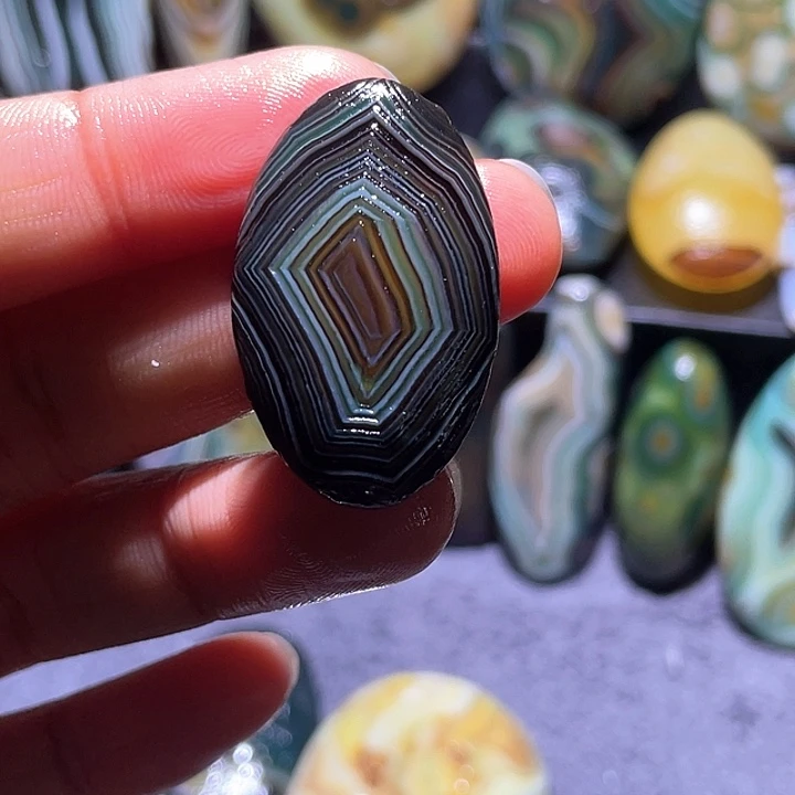 玛瑙/玉髓珠宝奇石未镶嵌