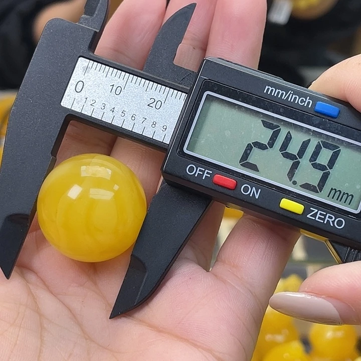 琥珀未镶嵌珠宝奇石h12