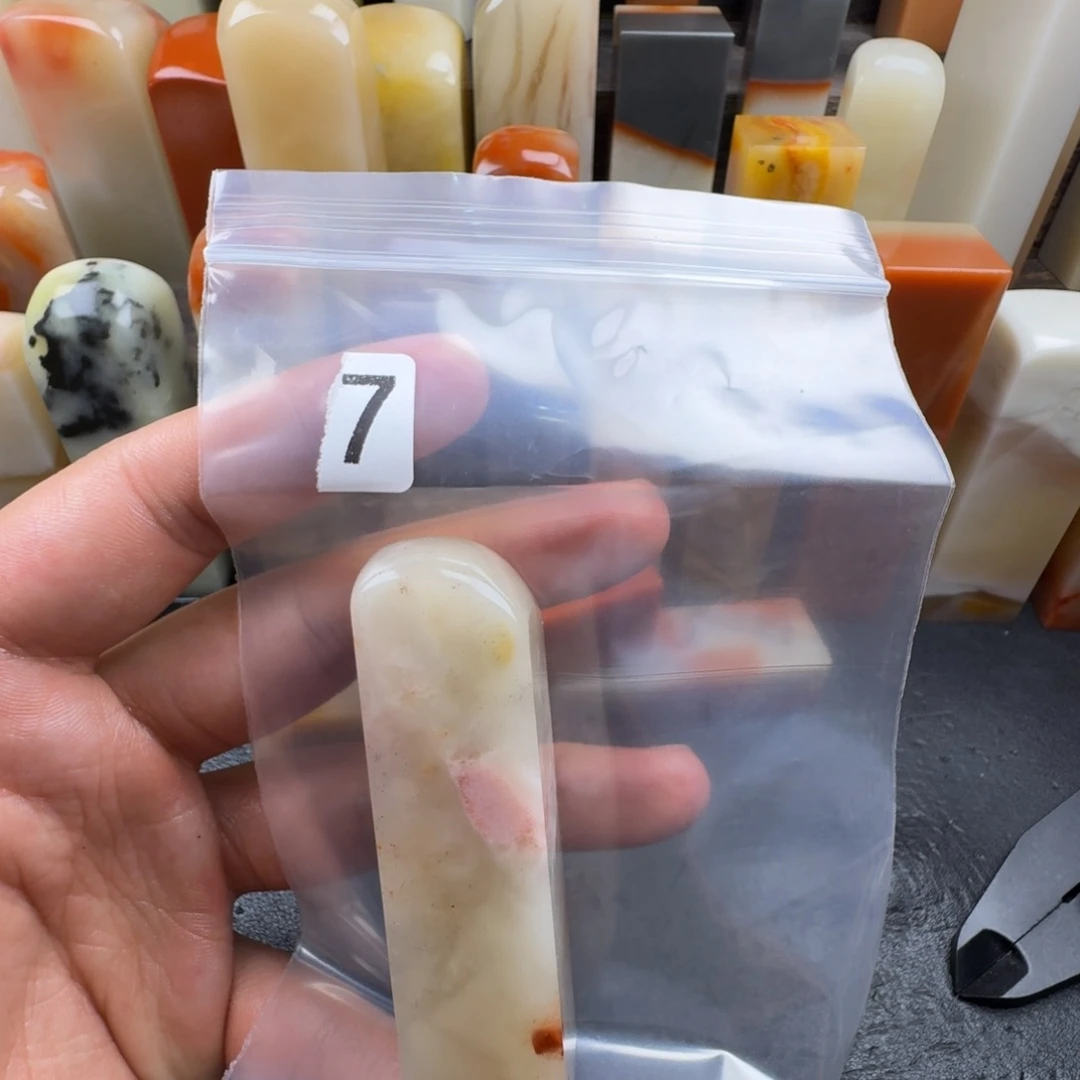 w***e老挝石hbbbbnnnnnmn