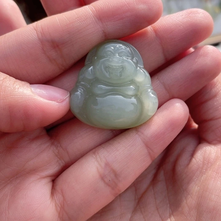 和田玉吊坠(不含链)未镶嵌约30 佛公