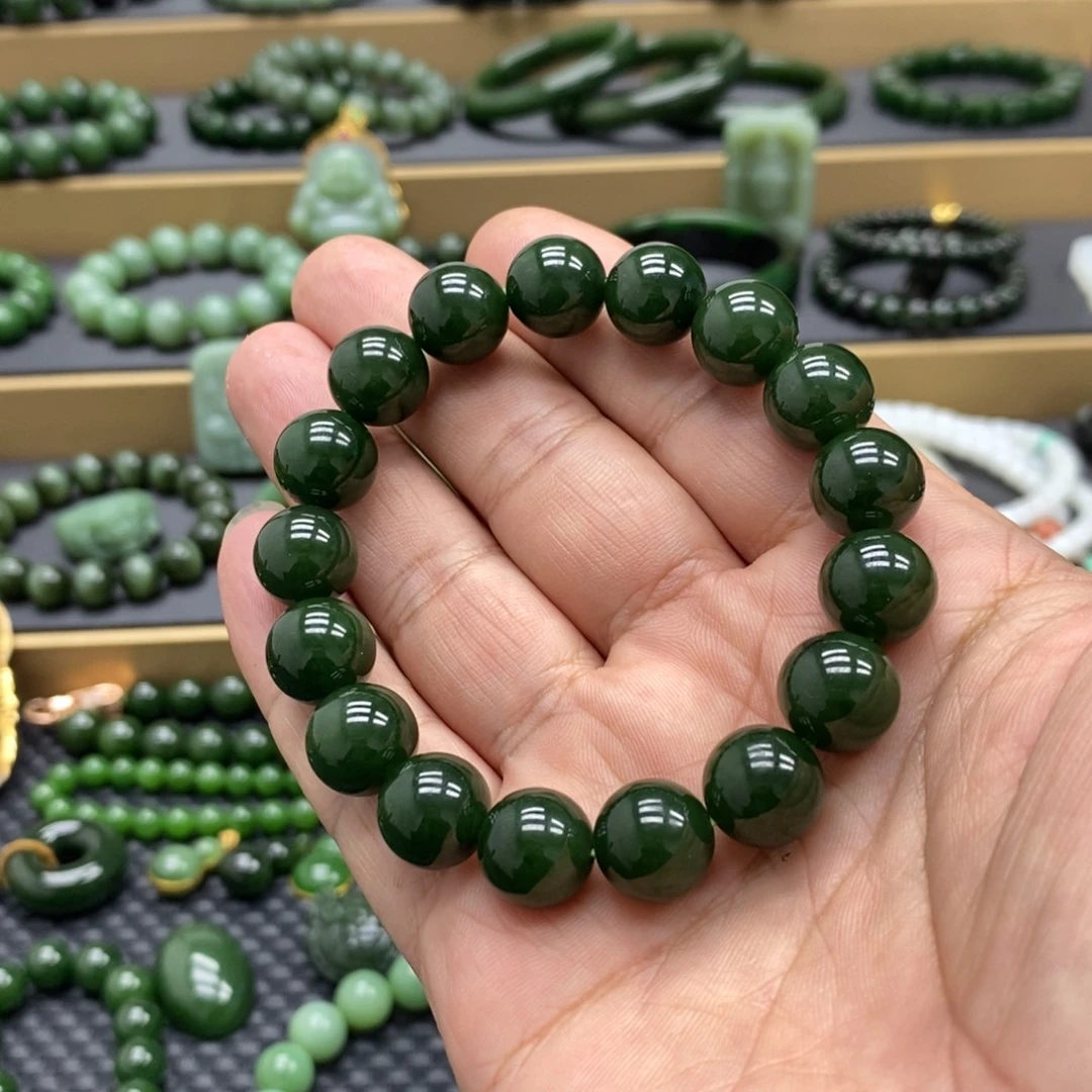 小***七和田玉（碧玉）未镶嵌手串