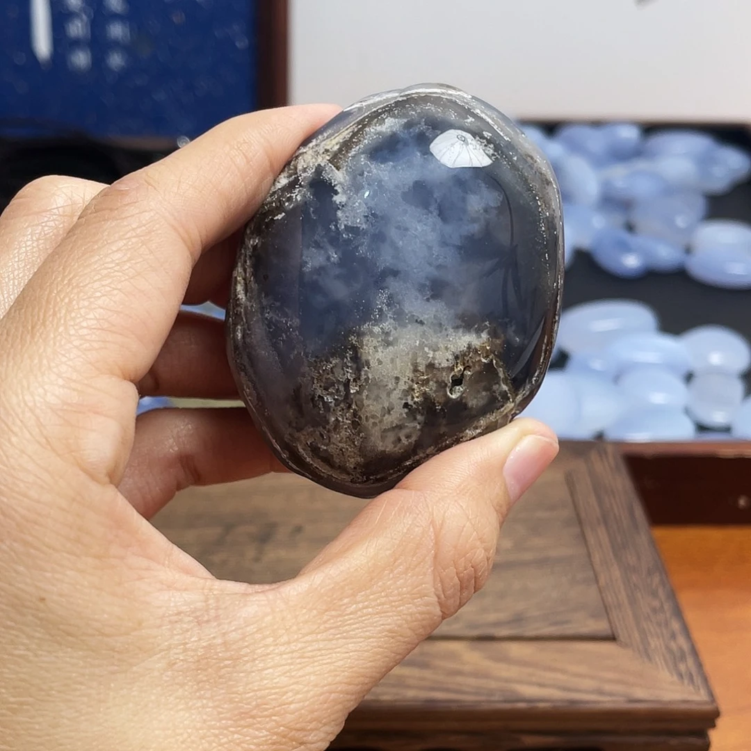 玛瑙/玉髓未镶嵌珠宝奇石
