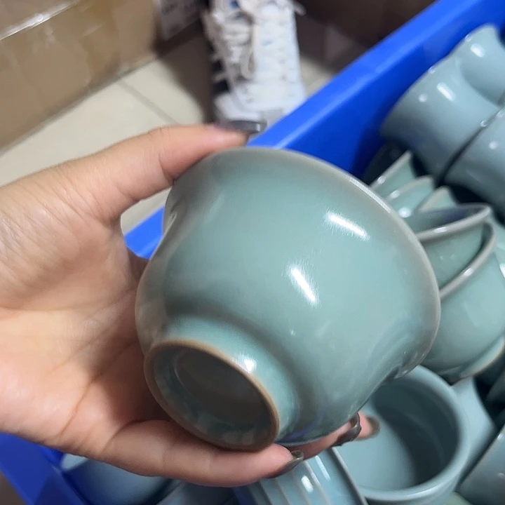 哈哈原产地原矿釉嗯嗯嗯