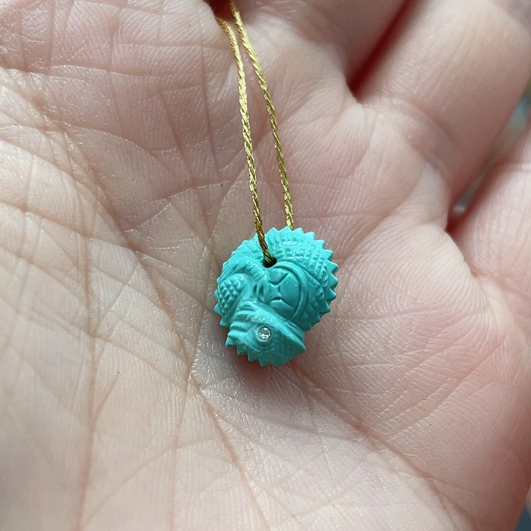 绿松石颈饰未镶嵌