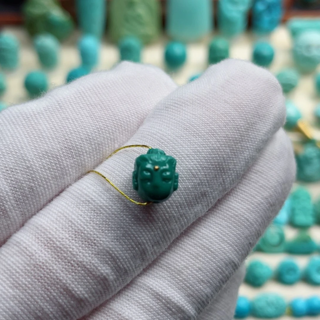 未镶嵌绿松石珠宝奇石