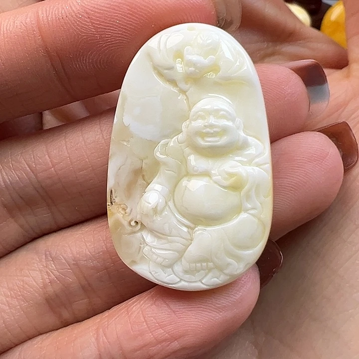 蜜蜡未镶嵌珠宝奇石