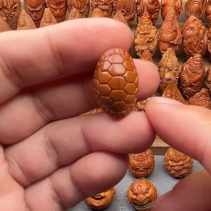 橄榄核吊坠17富甲天下