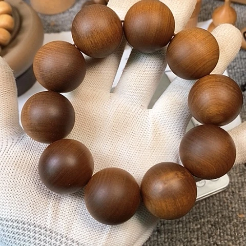 檀香木手串/手链刚****生老山檀香黑虎土埋老料2.5沉微瑕