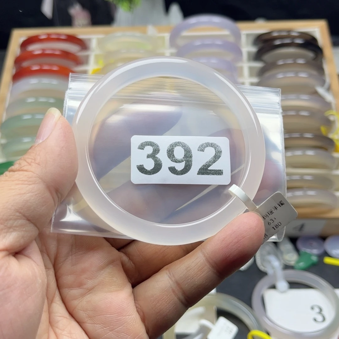 玛瑙/玉髓手镯未镶嵌-****-63