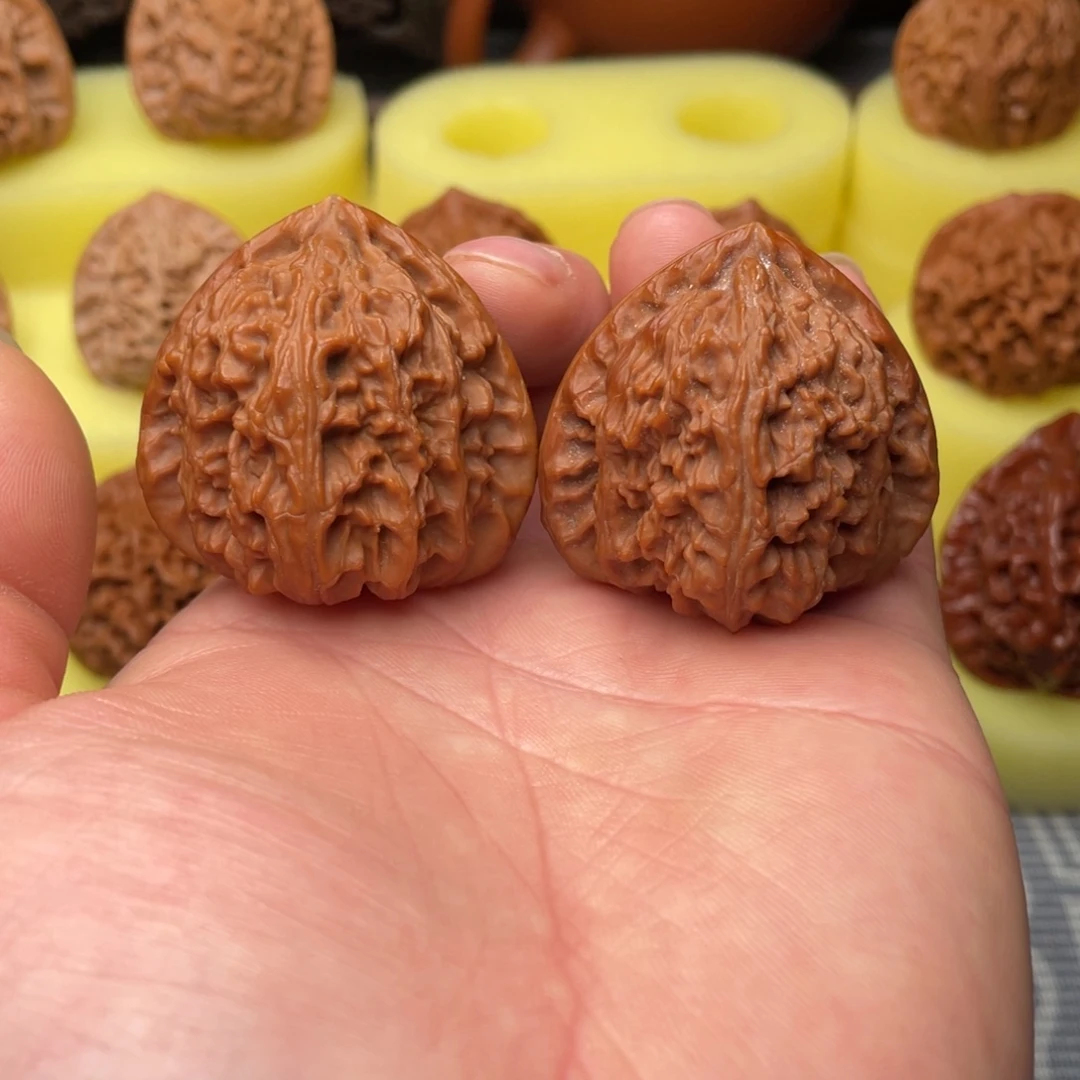 文玩核桃把件41➕三角白