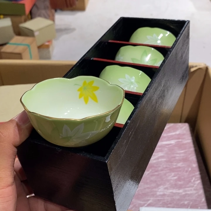 日本瓷器小杯大漏