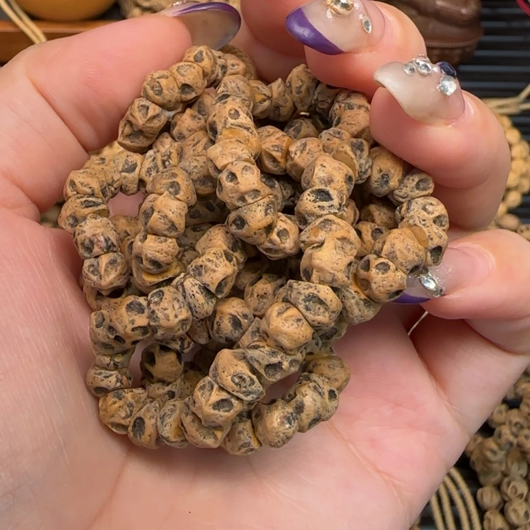 岁***暮柏香籽/百香籽吊坠