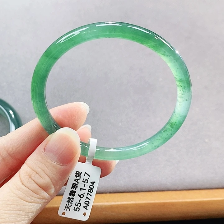 【闪购商品】未镶嵌手镯翡翠