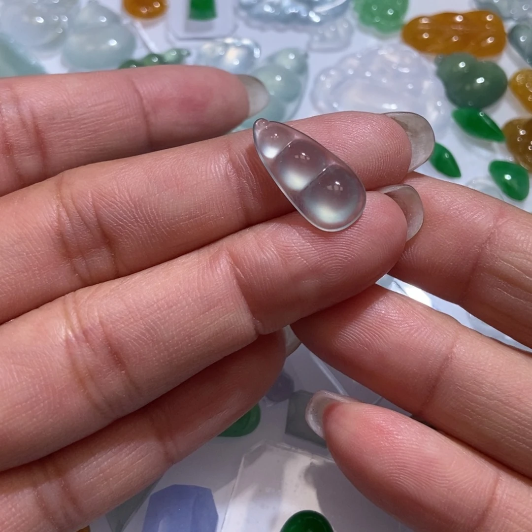 未镶嵌定制翡翠翡翠18.9/9/4.1