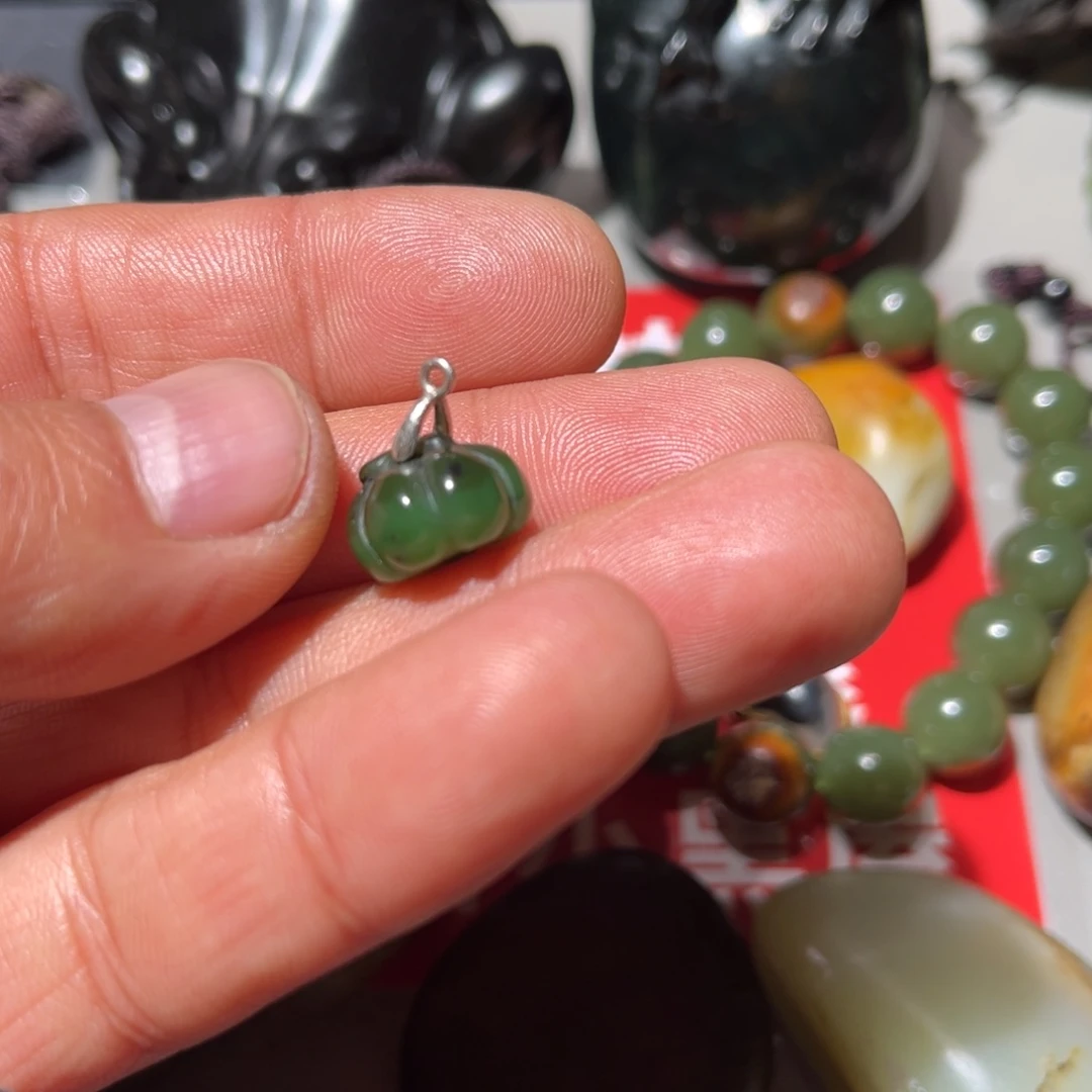 和田玉（子料）未镶嵌挂件