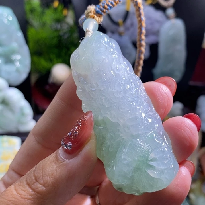 【闪购商品】颈饰未镶嵌翡翠龙牌