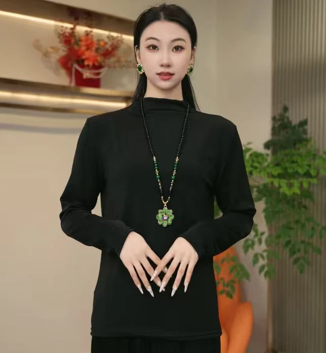 023/T恤时尚女士染色纯色长袖常规款女秋冬半高领