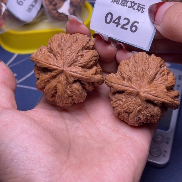 文玩核桃把件粗筋47.0426