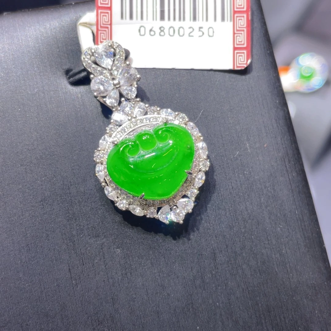 翡翠银S925镶嵌颈饰吊坠