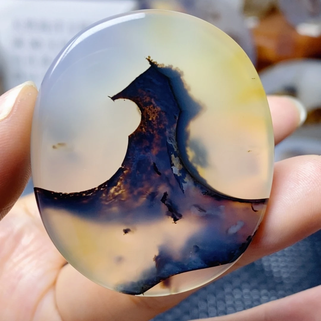 玛瑙/玉髓未镶嵌珠宝奇石