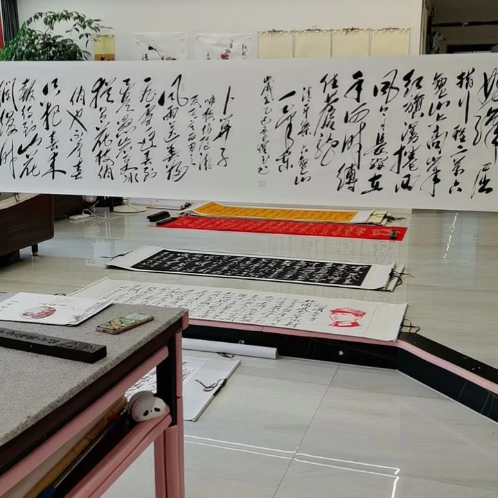 书法六盘山＋咏梅作品两幅一起
