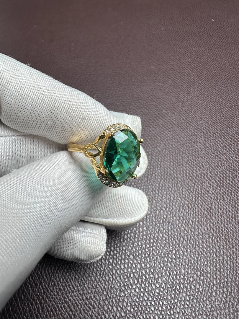 Z257-轻奢收藏级精品绿色戒指多样性发一