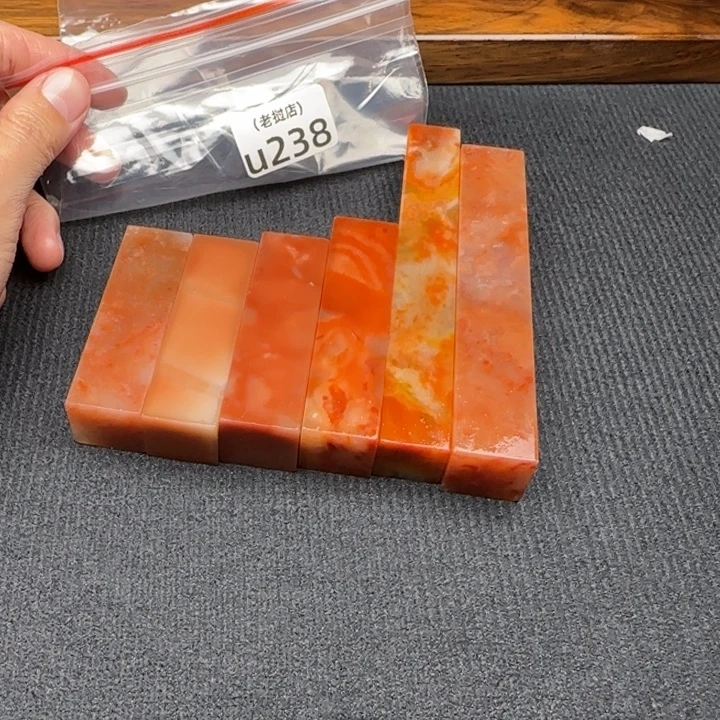 瓯****老挝石老挝石 老挝石