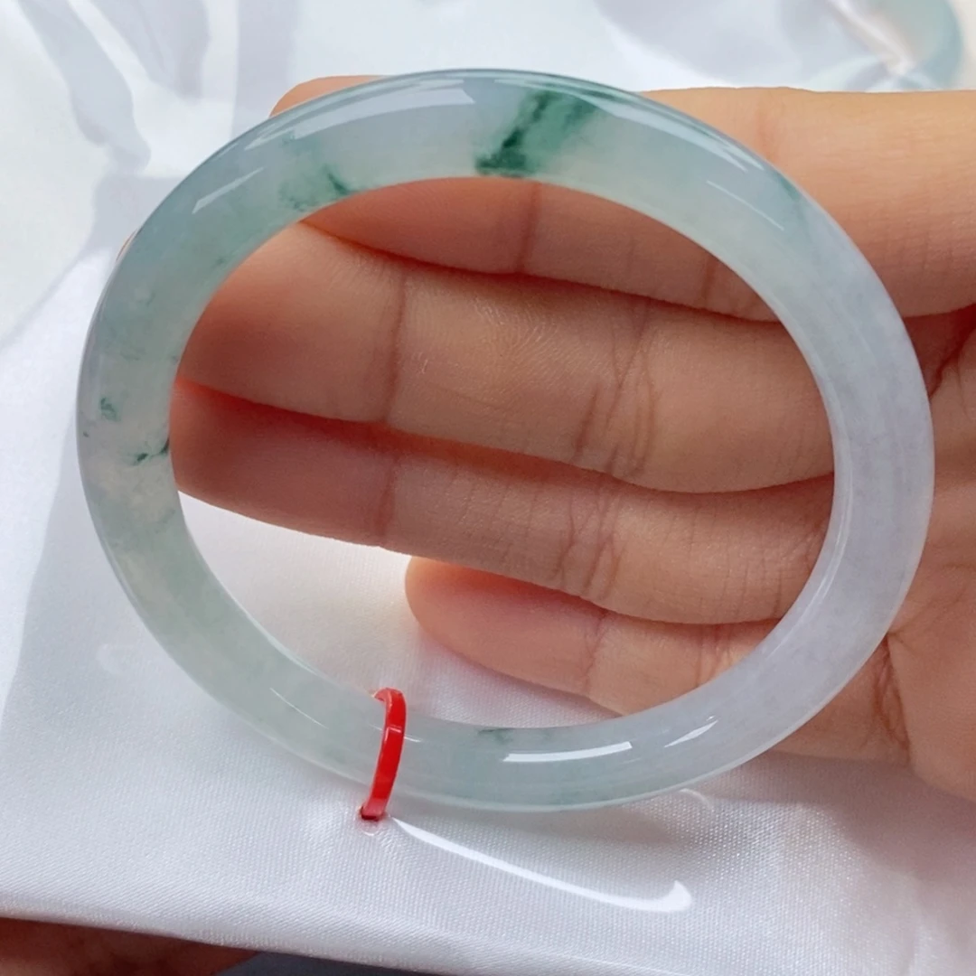 翡翠未镶嵌手镯（圆镯）5455圈