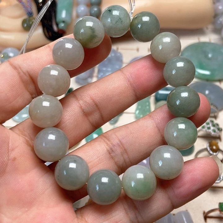 翡翠未镶嵌颈饰缅甸翡翠