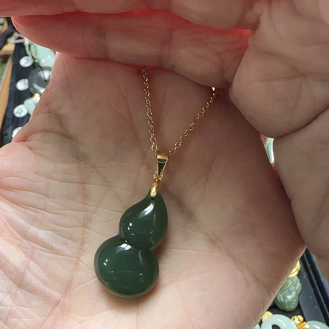 吊坠(赠链)银S925镶嵌和田玉