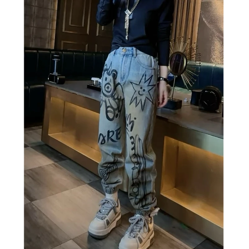 Aimeerosa/艾洛莎2025春季时尚百搭牛仔裤高级帅气小众涂鸦束脚裤