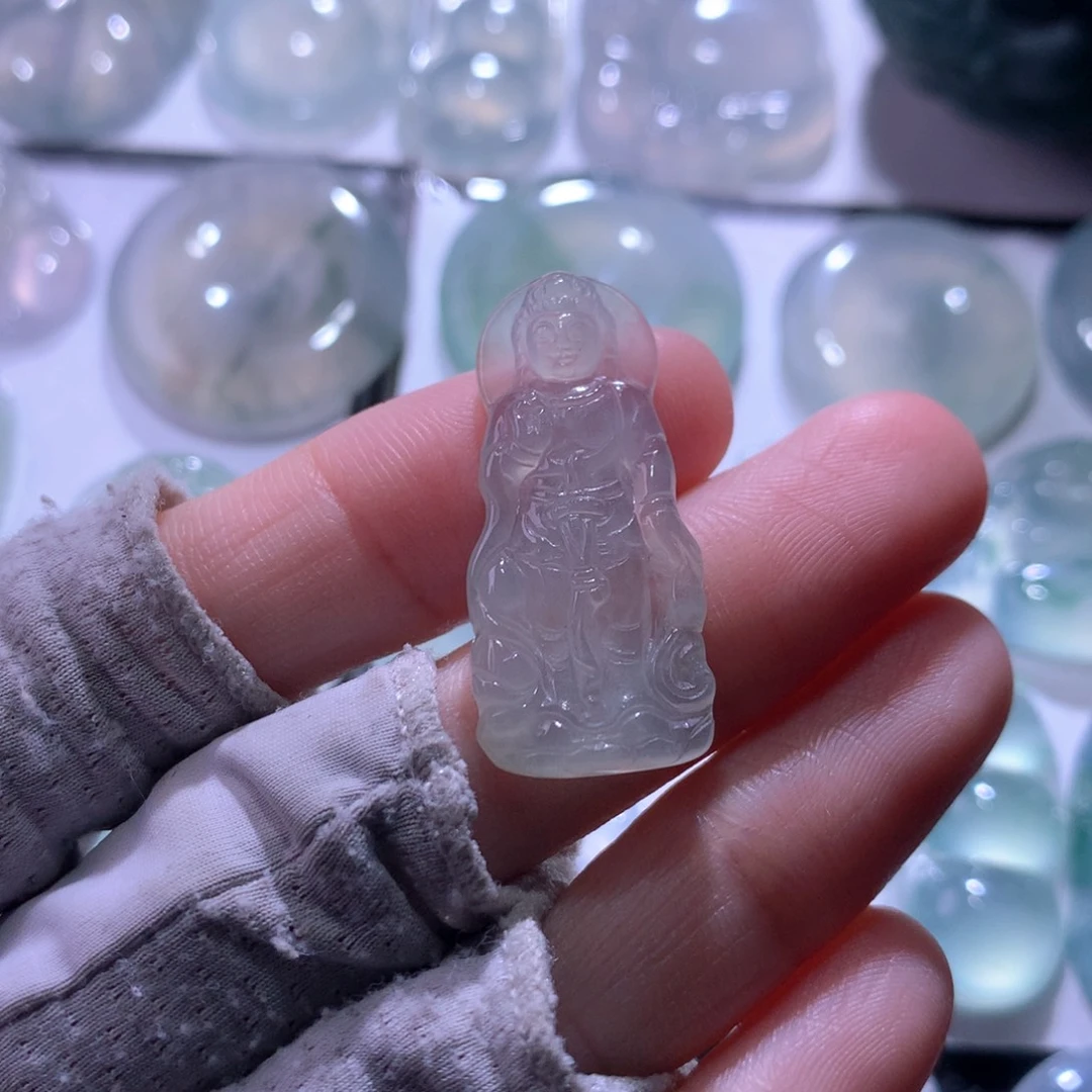 翡翠未镶嵌套链观音