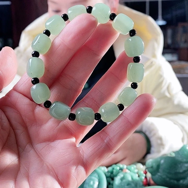 密玉（石英质玉）手链未镶嵌