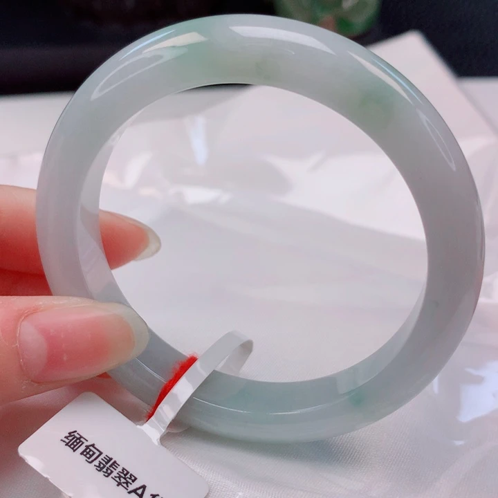 翡翠未镶嵌手镯51圈