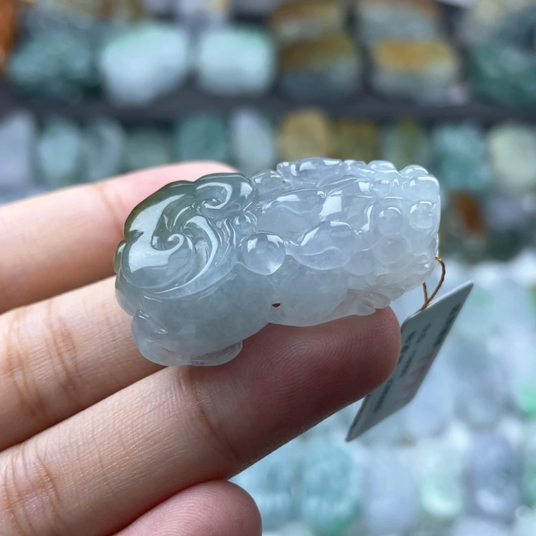 颈饰未镶嵌翡翠貔貅