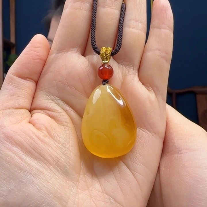蜜蜡吊坠(赠链)未镶嵌