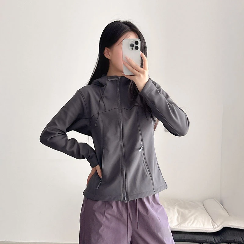 【乐石 软壳冲锋衣】内里加绒 防风防水 保暖运动连帽瑜伽外套5070