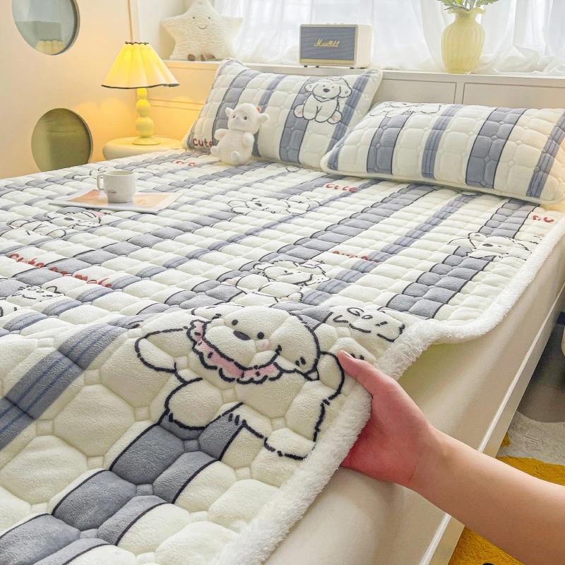 秋冬新款牛奶绒加厚床垫学生宿舍单人薄垫软垫卧室绒垫被床褥垫子
