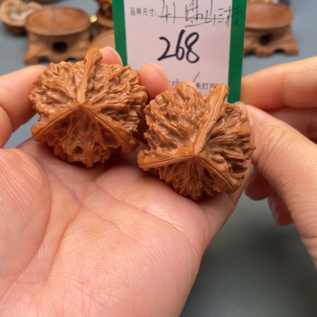 桃核把件文玩核桃