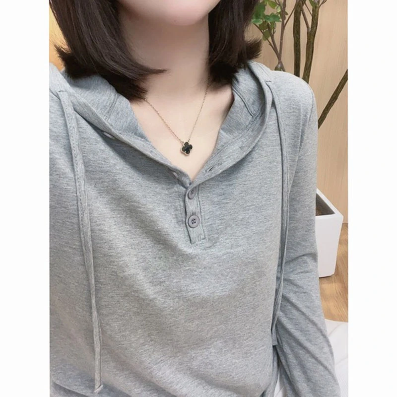 春秋季新款设计感连帽长袖T恤女时尚洋气休闲百搭显瘦小衫上衣潮