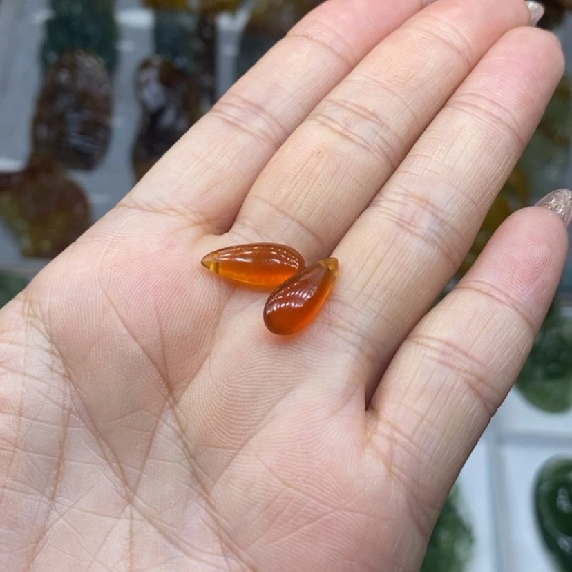 【闪购商品】蛇纹石玉颈饰未镶嵌