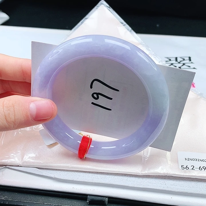 翡翠手镯（圆镯）未镶嵌缅甸天然a货手镯56+