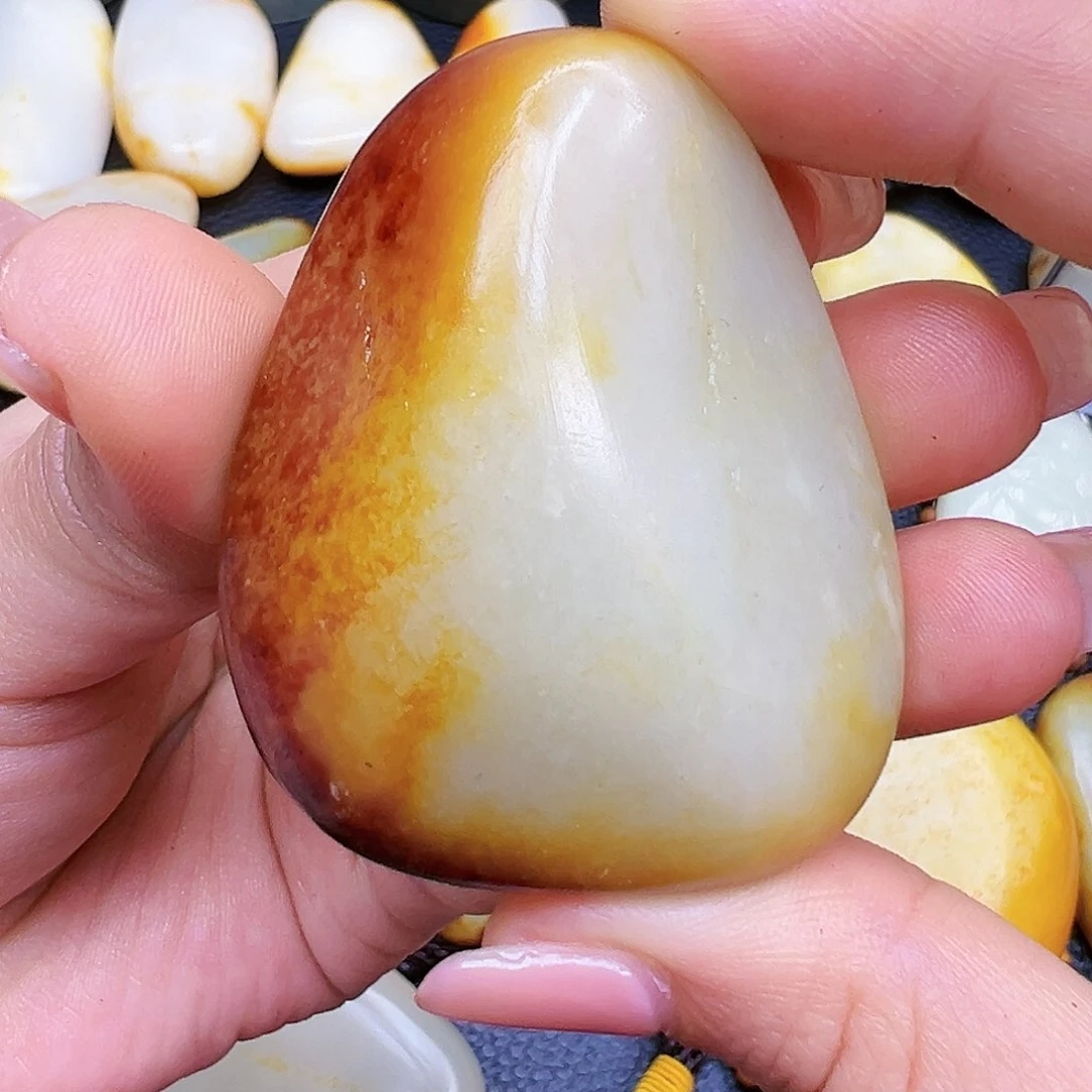 和田玉挂件未镶嵌为***单